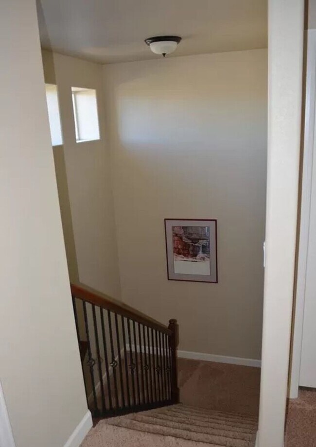 Building Photo - Beautiful 4 Bedroom Home in Desirable Springs Ranch Area!