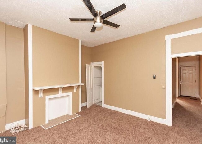 Building Photo - West Baltimore Row Home $99.00 First MONTH...
