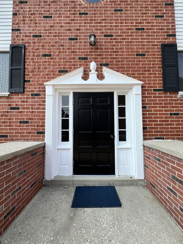 Building Photo - 255 Elmwood Ave