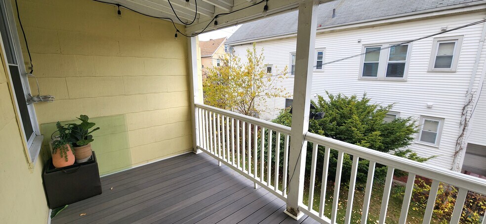 Building Photo - 75 Central Ave