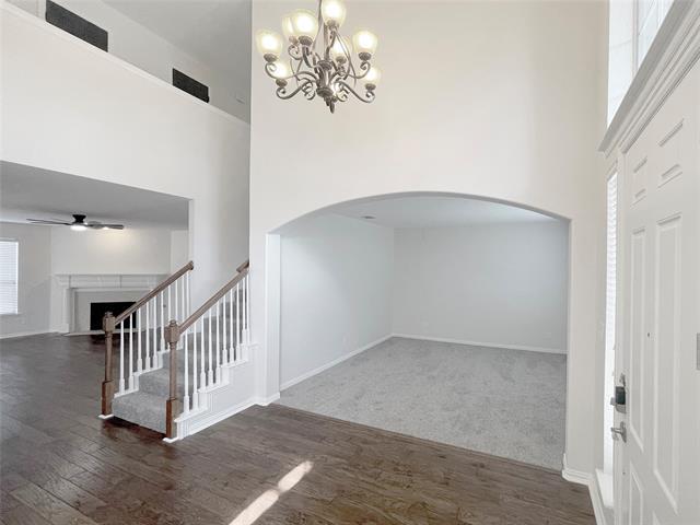 Building Photo - 7850 Greenvalley Ln