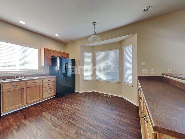 Building Photo - 257 Chapel Hill Dr