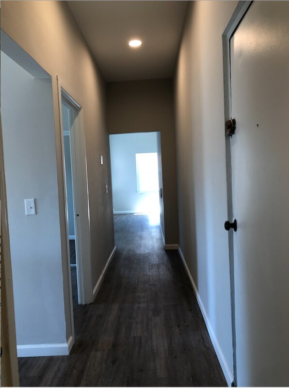 Building Photo - 2232 St James Ave