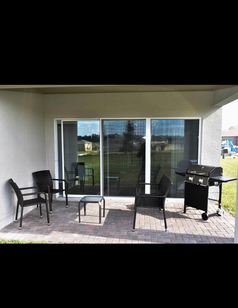 Building Photo - 738 Ogelthorpe Dr