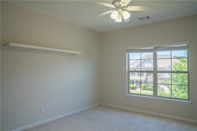 Building Photo - 5130 Northview Lake