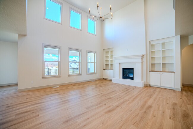 Building Photo - 793 S 350 E