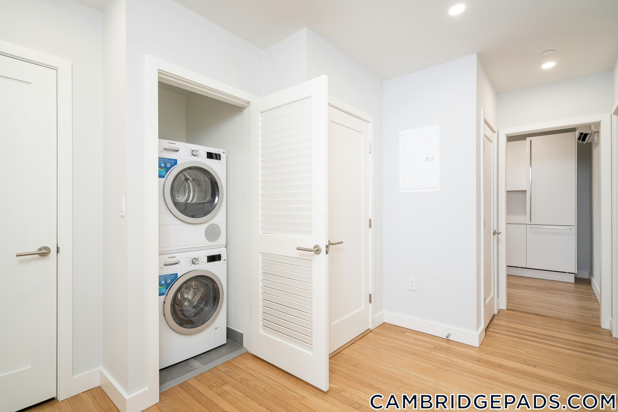 Building Photo - 19A Forest St