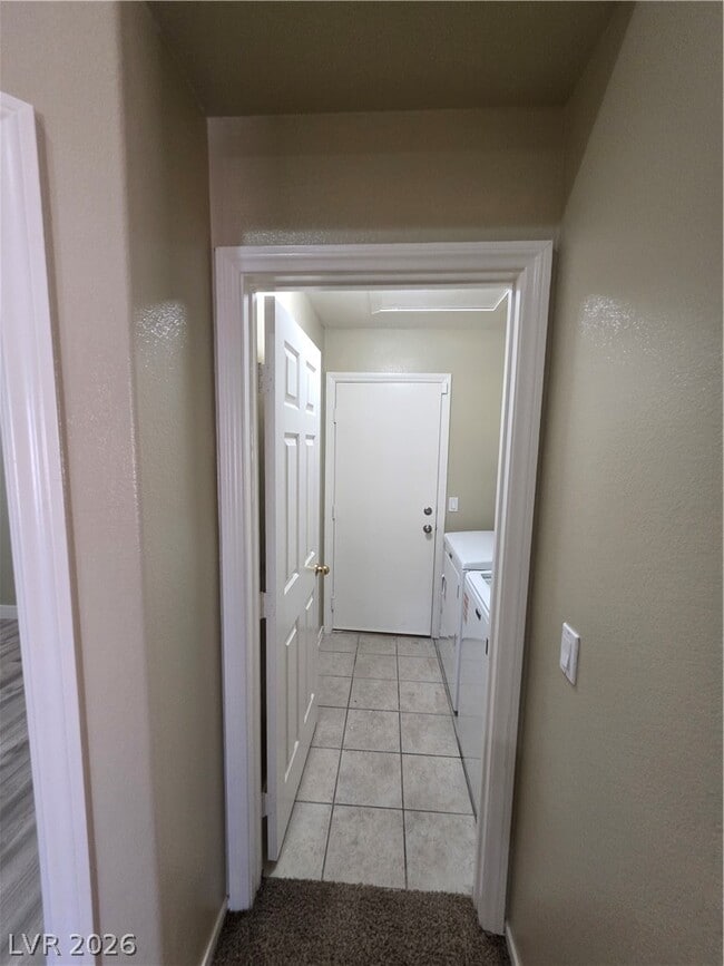 Building Photo - 6674 Jordan River Dr