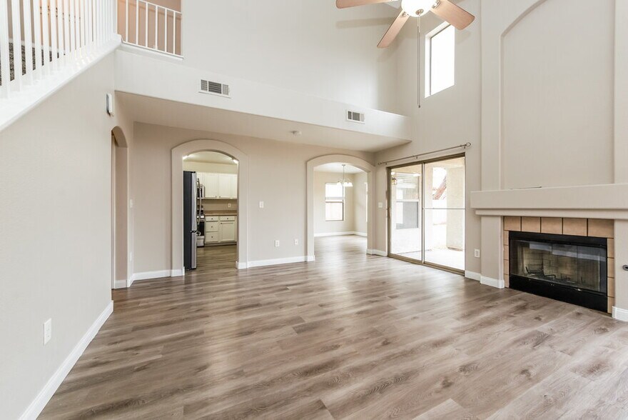 Building Photo - 1411 Dillon Ridge