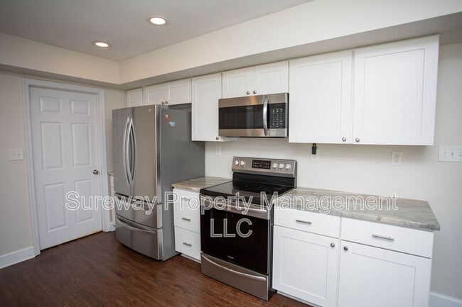 Building Photo - 49 Granite Ln