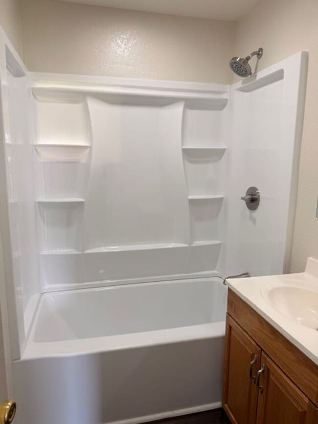 Building Photo - Available Soon!  Updated 2 Bedroom ~ 1 Bathroom Home Located in Monroe
