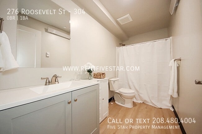 Building Photo - 276 Roosevelt St