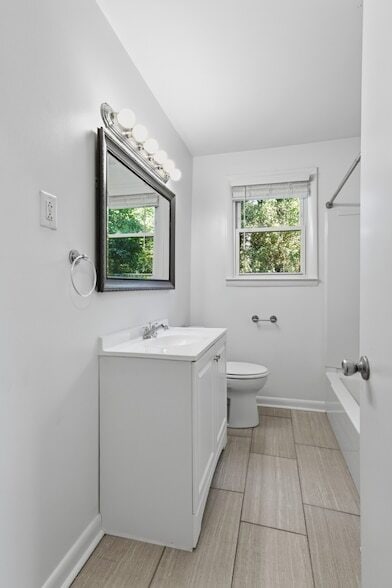 Building Photo - 106 Sherwood Terrace