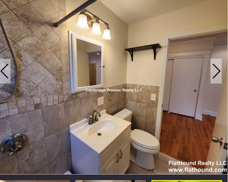 Building Photo - 67 Washington St