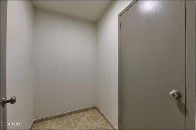 Building Photo - 3807 Waymore Dr