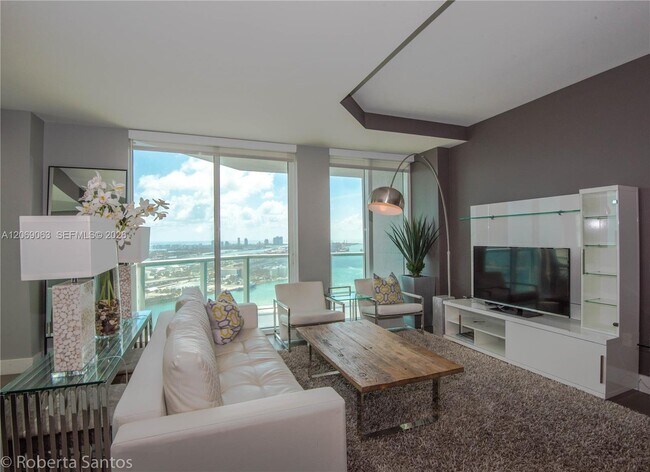 Building Photo - 244 Biscayne Blvd