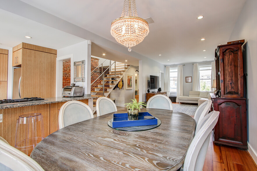 Open Concept (View from Dining Area with Kitchen Bar) - 1362 Otis Pl NW