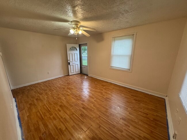 Building Photo - 1625 Wickham Ave