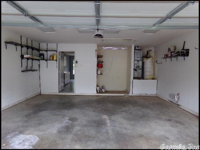 Building Photo - 14 Cedar Ridge Ct