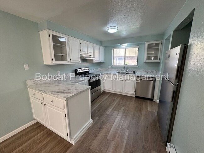 Building Photo - 1330 Ashby Ct