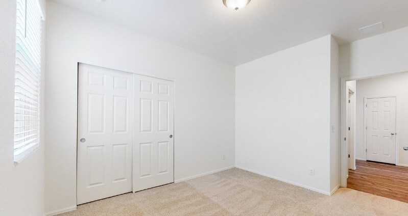 Building Photo - 911 Camberly Dr