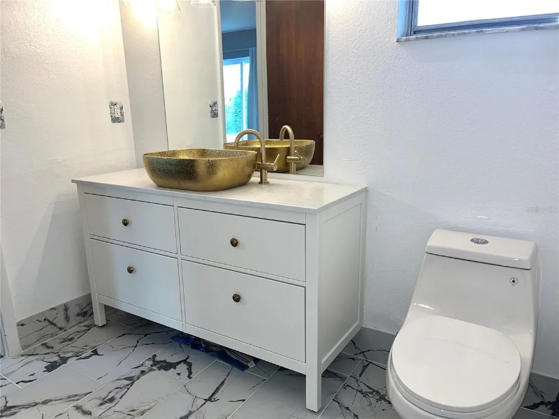 Building Photo - 27064 Omni Ln