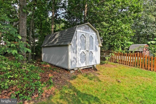 Building Photo - 20585 Triple Crown Ct