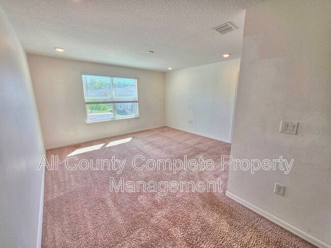 Building Photo - 734 Bent Baum Rd