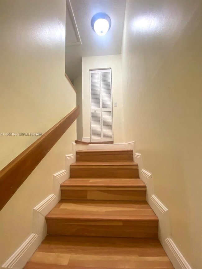 Building Photo - 4601 Pier Dr