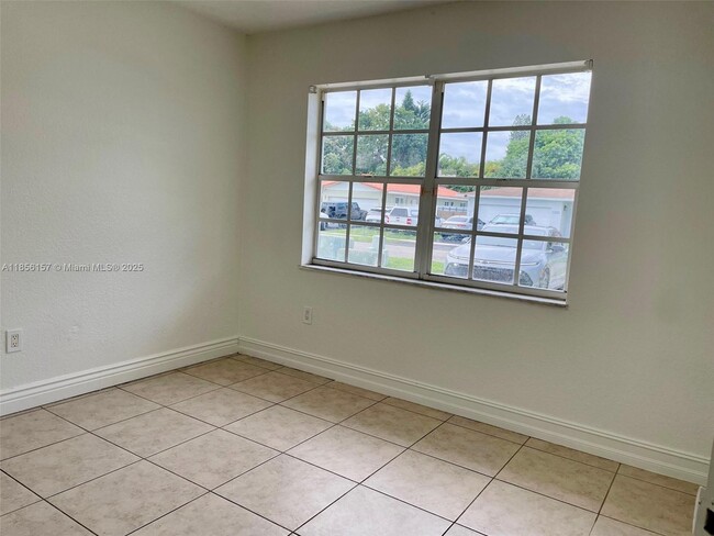 Building Photo - 14330 SW 71st Ln