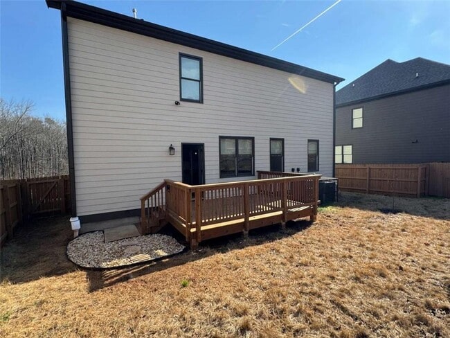 Building Photo - 2442 Mills Bend