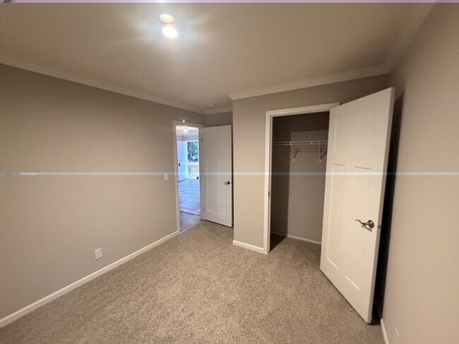 Building Photo - 87 Gravel Hill Ct