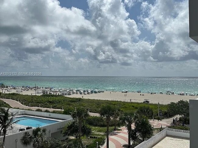 Building Photo - 345 Ocean Dr