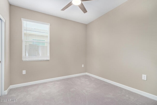 Building Photo - 24147 W Verlea Dr