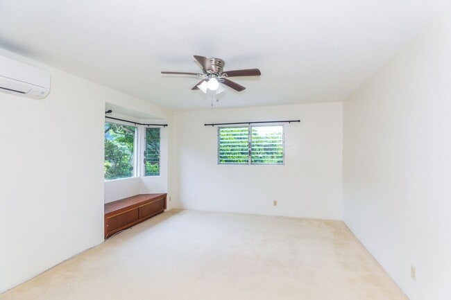 Building Photo - Kaneohe Woods – 3BR/2.5BA home with Mounta...