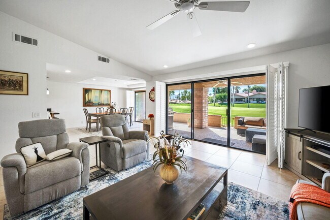 Building Photo - 69 Camino Arroyo N