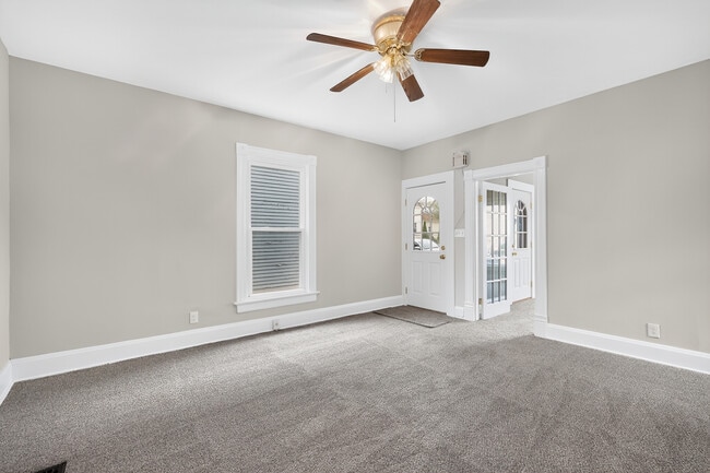 Building Photo - 1232 Lane St