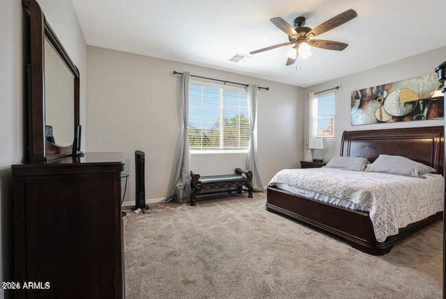 Building Photo - 2112 S 123rd Ln