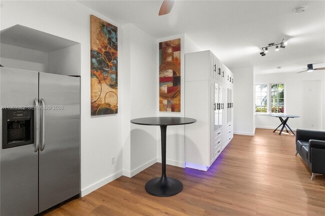 Building Photo - 1009 Meridian Ave