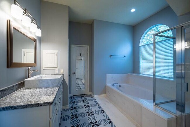 Building Photo - 7626 Painton Ln