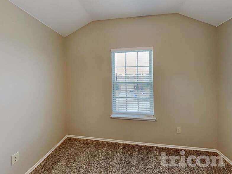 Building Photo - 1216 Alder Tree Ln