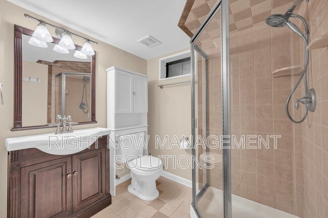 Building Photo - 1718 N 21st St