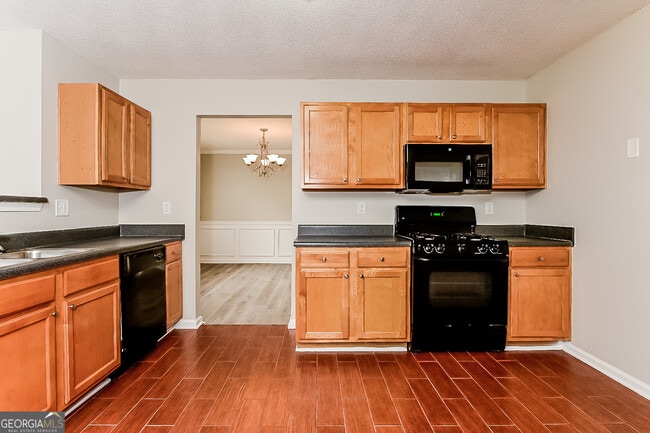 Building Photo - 1653 Deer Crossing Cir