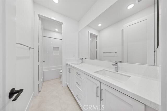 Building Photo - 16273 Stella Cir
