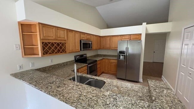 Building Photo - 10106 Stanton Ct