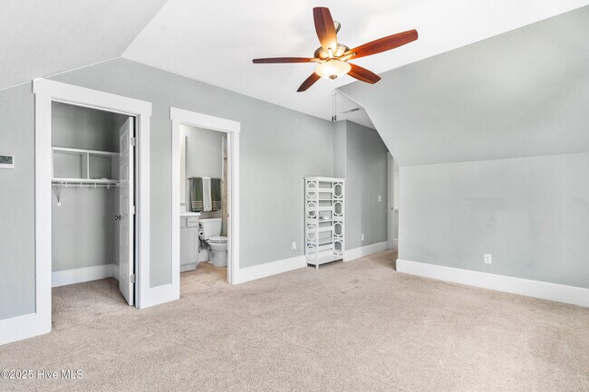 Building Photo - 2676 W Timber Crest Dr