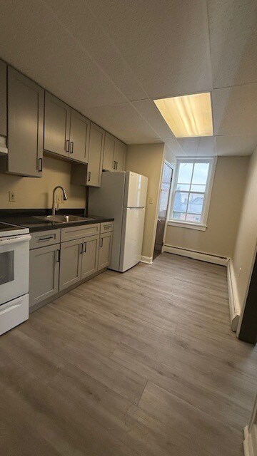 Building Photo - 4448 Orefield Rd