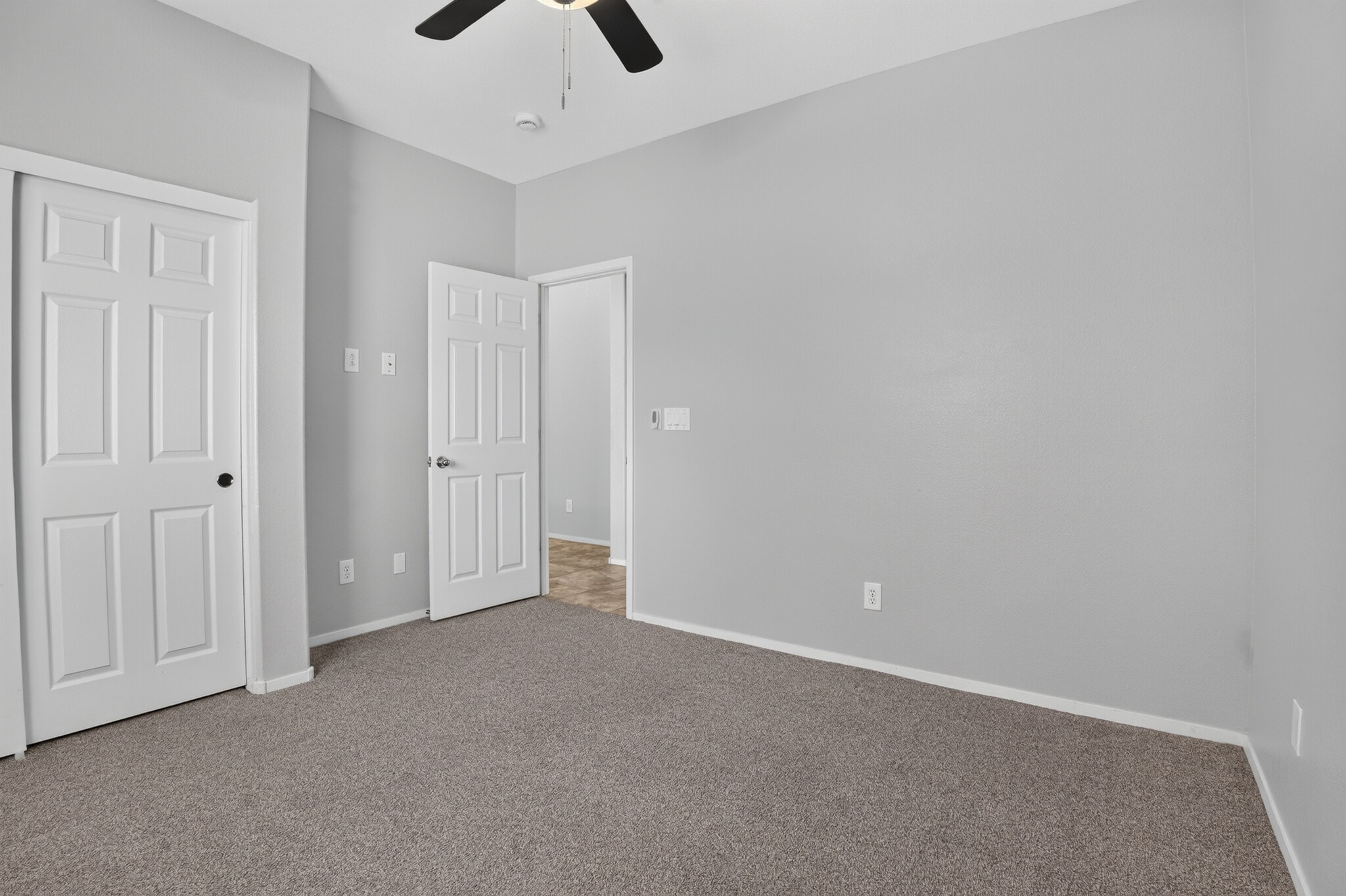 Building Photo - 10648 Bandera Mountain Ln
