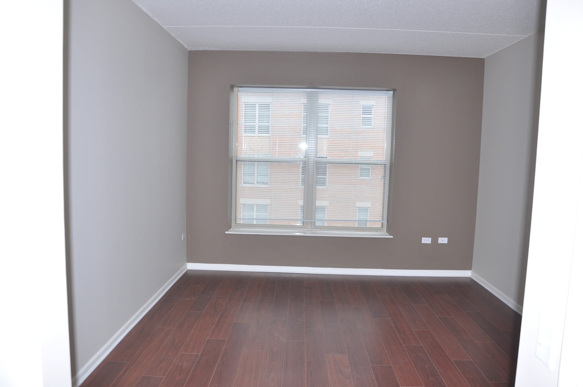 Building Photo - 656 Pearson St