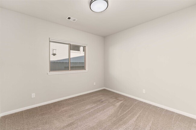 Building Photo - 2947 Hbr Spg Wy